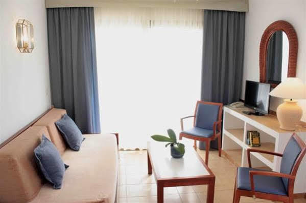Apartamentos Maria Cristina Beach Benidorm Eksteriør bilde